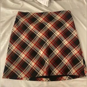 Red & Black H&M Checkered Mini Skirt